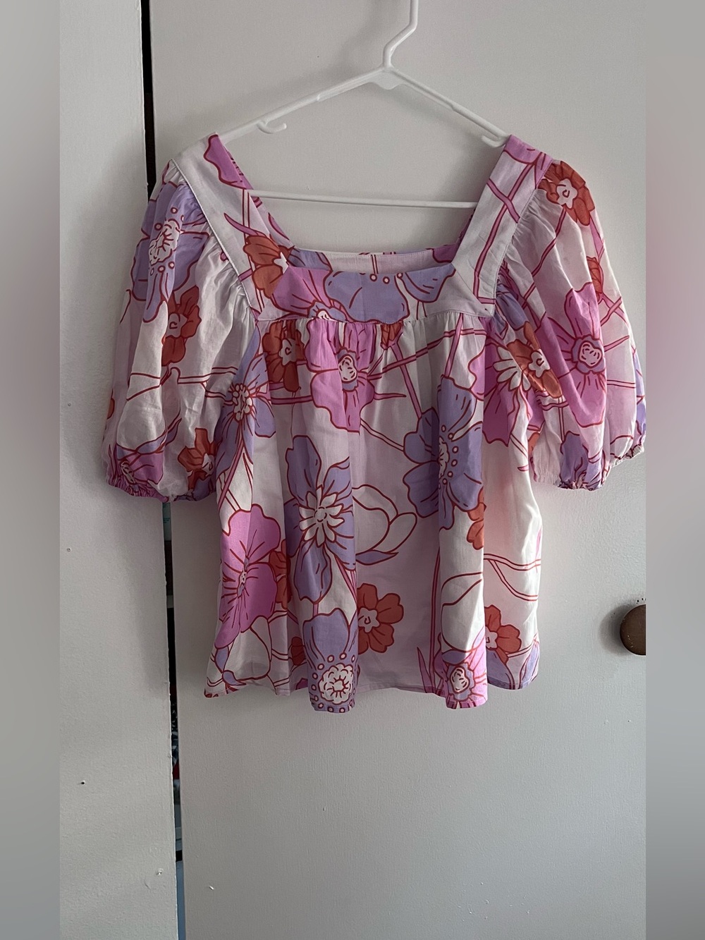 Square-Neck Floral Puff Sleeve Blouse — White with Pink & Lavender